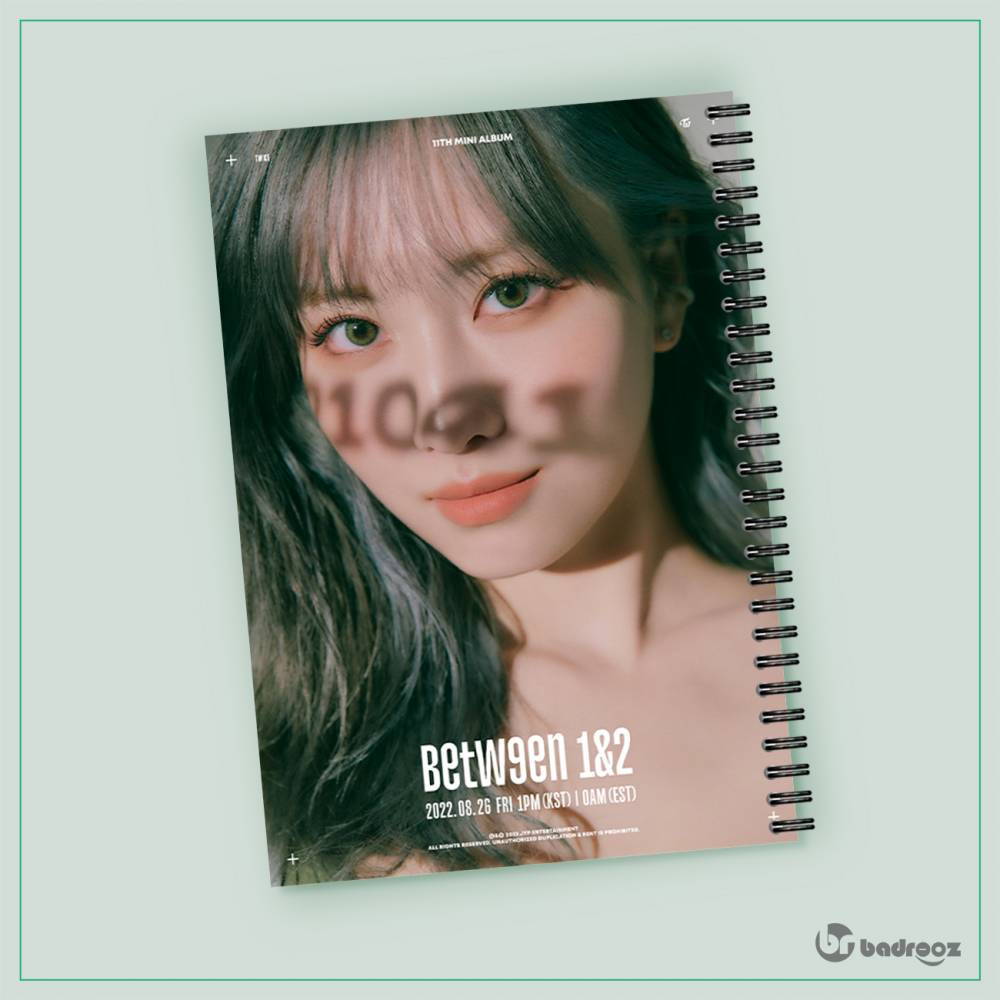 دفتر یادداشت twice momo