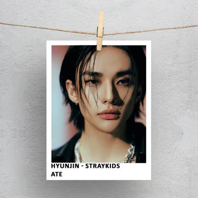 پولاروید(فتوکارت) Hyunjin ate