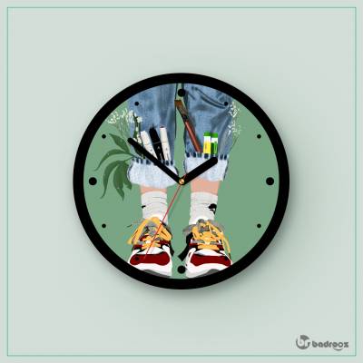 ساعت دیواری  من یک هنرمند هستم