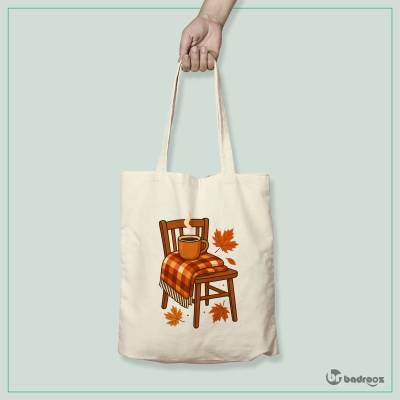 کیف خرید کتان (توت بگ) صندلی چوبی در پاییز