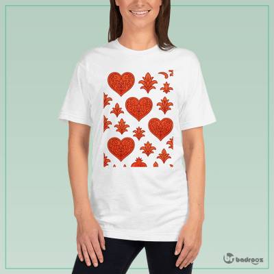 تی شرت زنانه پترن قلب‌های اسلیمی