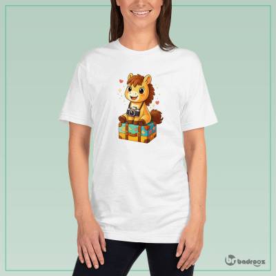 تی شرت زنانه  اسب عکاس کارتونی