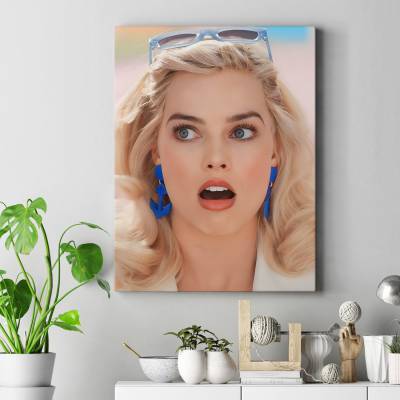تابلو کنواس (بوم) طرح باربی ( Barbie ) - کد : 005 