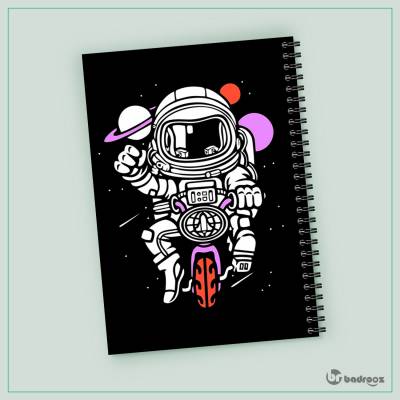 دفتر یادداشت فضانورد 5