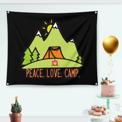 دراپ بنر peace . love . camp