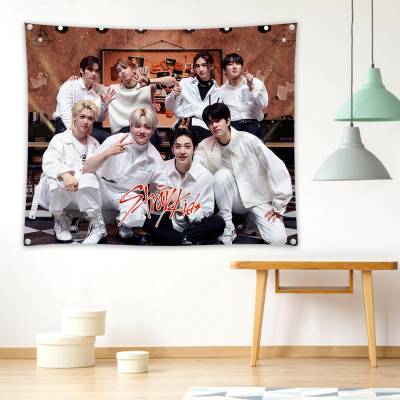 دراپ بنر stray kids 4