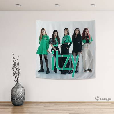 بک دراپ مربع itzy ot5