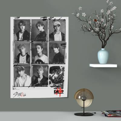 پوستر سیلک Stray Kids Go 2