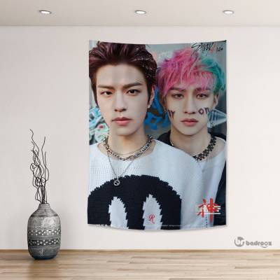 بک دراپ Stray Kids Go  Bang Chan Seungmin