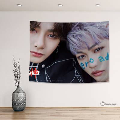 بک دراپ Stray Kids Go 3