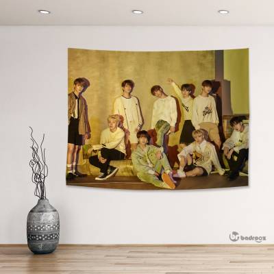 بک دراپ stray kids cle yellow wood all