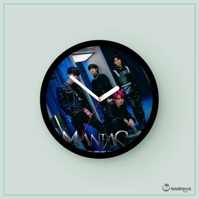 ساعت دیواری  stray kids 7