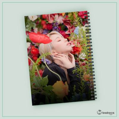 دفتر یادداشت twice cheayoung