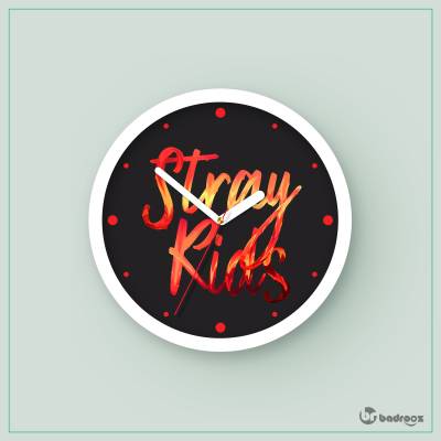 ساعت دیواری  stray kids logo 3