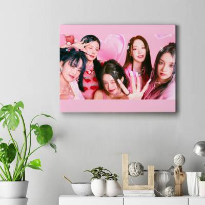تابلو کنواس (بوم) gidle queencard