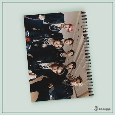 دفتر یادداشت WayV Kick Back