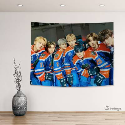 بک دراپ NCT U 90s Love