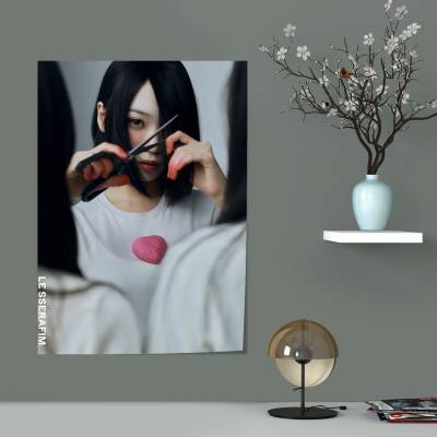 پوستر سیلک le sserafim chaewon