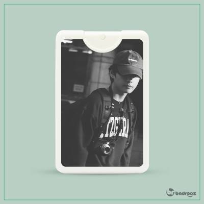 عطرجیبی BTS V Layover concept