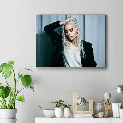 تابلو کنواس (بوم) زویی کراویتز - Zoë Kravitz