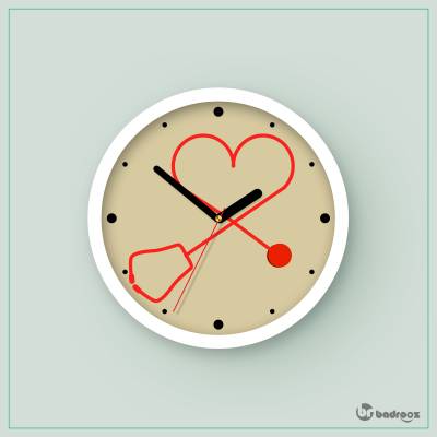 ساعت دیواری  گوشی پزشکی قلبی شکل
