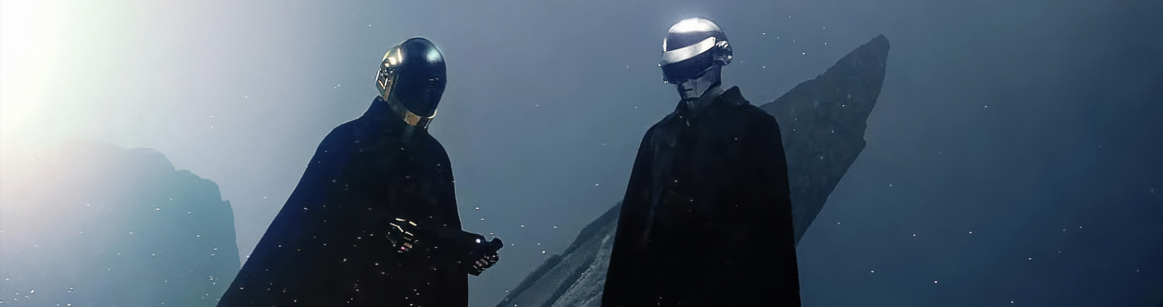 خرید محصولات Daft Punk (دفت پانک)