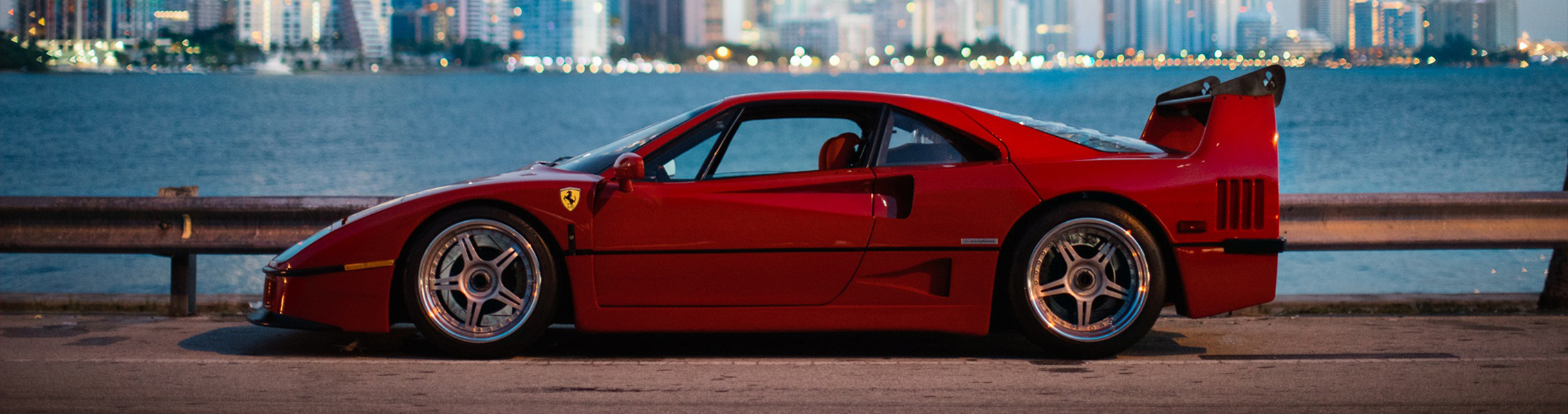 خرید محصولات Ferrari (فراری) 
